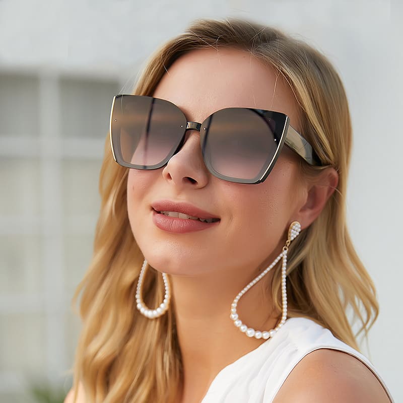 Clutch Bag with Hollow Floral Design