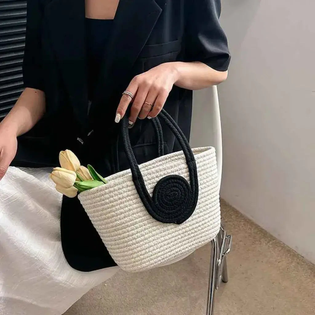 Nature Beige Straw Clutch