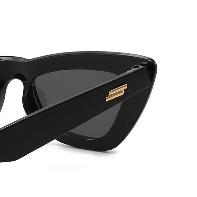 Retro Cat-Eye Sunglasses