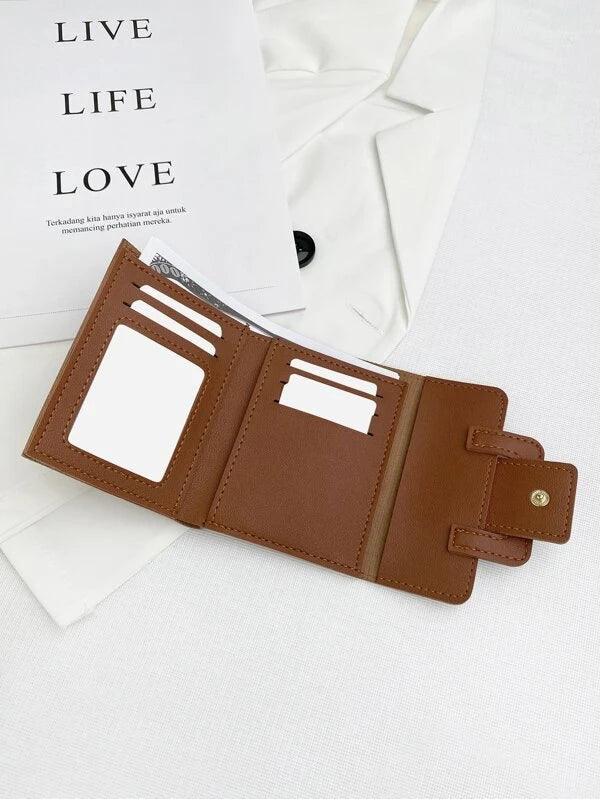 Textured Tri-fold Wallet - Sophistica