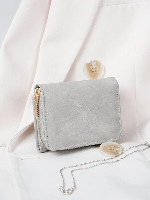 Small Minimalist Wallet with Coin Pocket